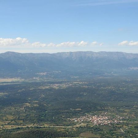 El Escondite De Molina. Valle Del Tietar. La Iglesuela Kültér fotó
